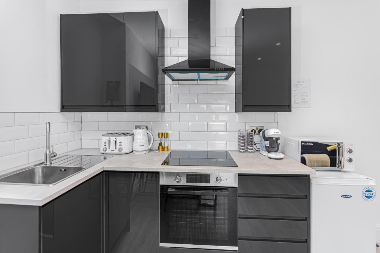 Modern 3 And 2 Bedroom Apartment In Maida Vale London Exterior photo